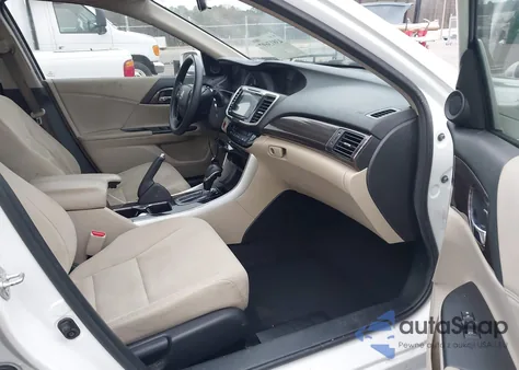 2017 Honda Accord Ex from USA, damaged, VIN 1HGCR2F72HA270051